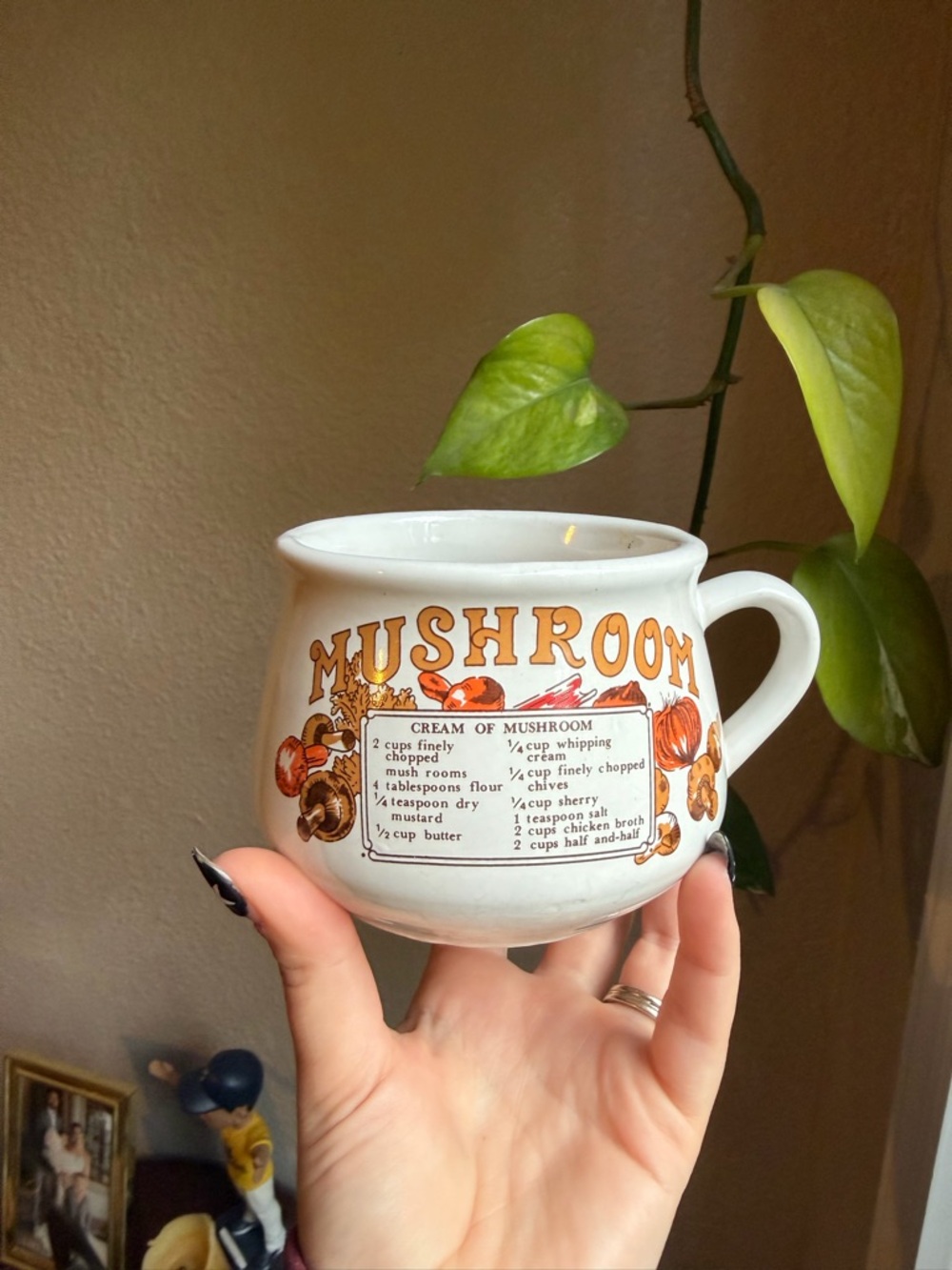 Mushroom Recipe Ceramic Spooner Mug - White with Orange Mushroom Graphics